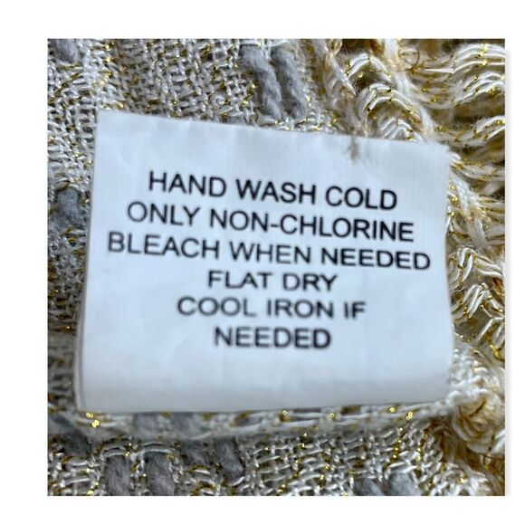 ISA & STEF Tan & White Infinity Scarf - Picture 10 of 10